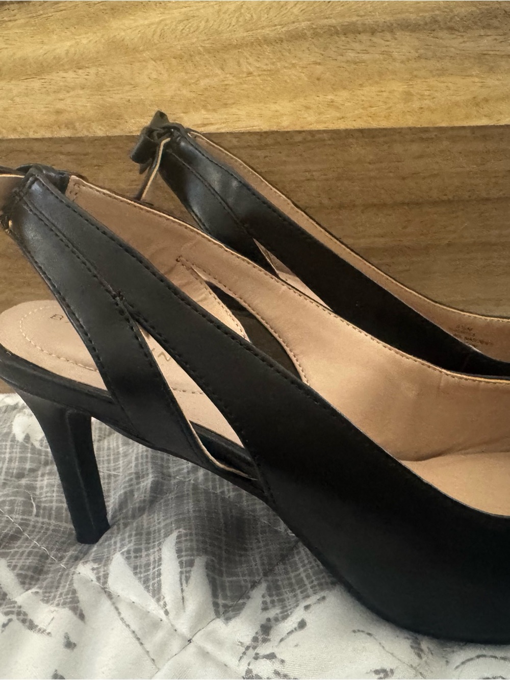 Bandolino Black Pointed-Toe Bow Slingback Pumps - Picture 5 of 5